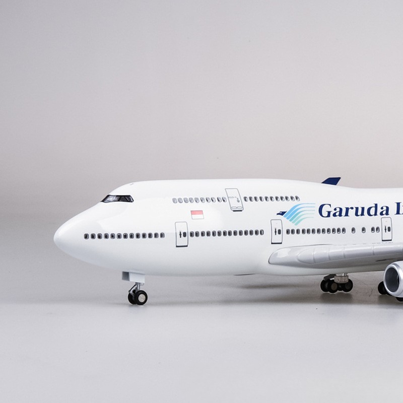 ชุดประกอบโมเดลเครื่องบินการูด้ - Model Kit Indonesia บทวิจารณ์และราคา