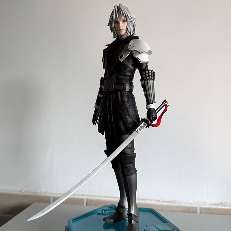 ฟิกเกอร์เซฟริโธธ วัยเยาว์ จาก  - Model Kit Final Fantasy บทวิจารณ์และราคา