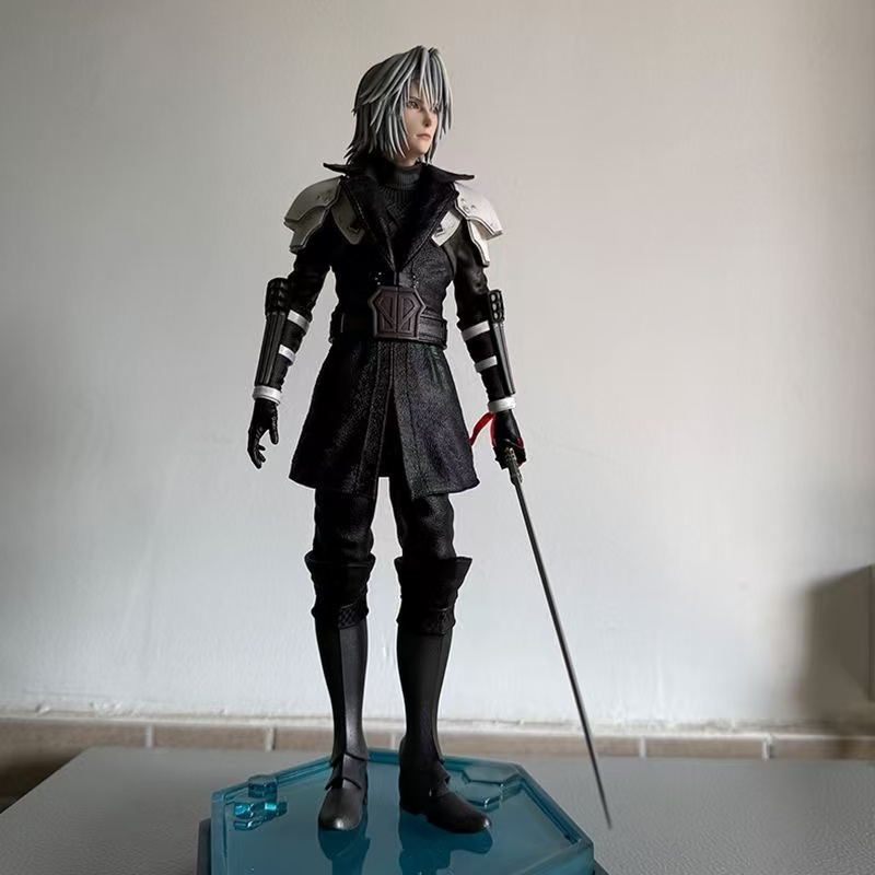 ฟิกเกอร์เซฟริโธธ วัยเยาว์ จาก  - Model Kit Final Fantasy บทวิจารณ์และราคา