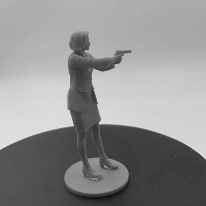 Gillian Anderson Cully 75มมชุด - Model Kit Reshiram บทวิจารณ์และราคา